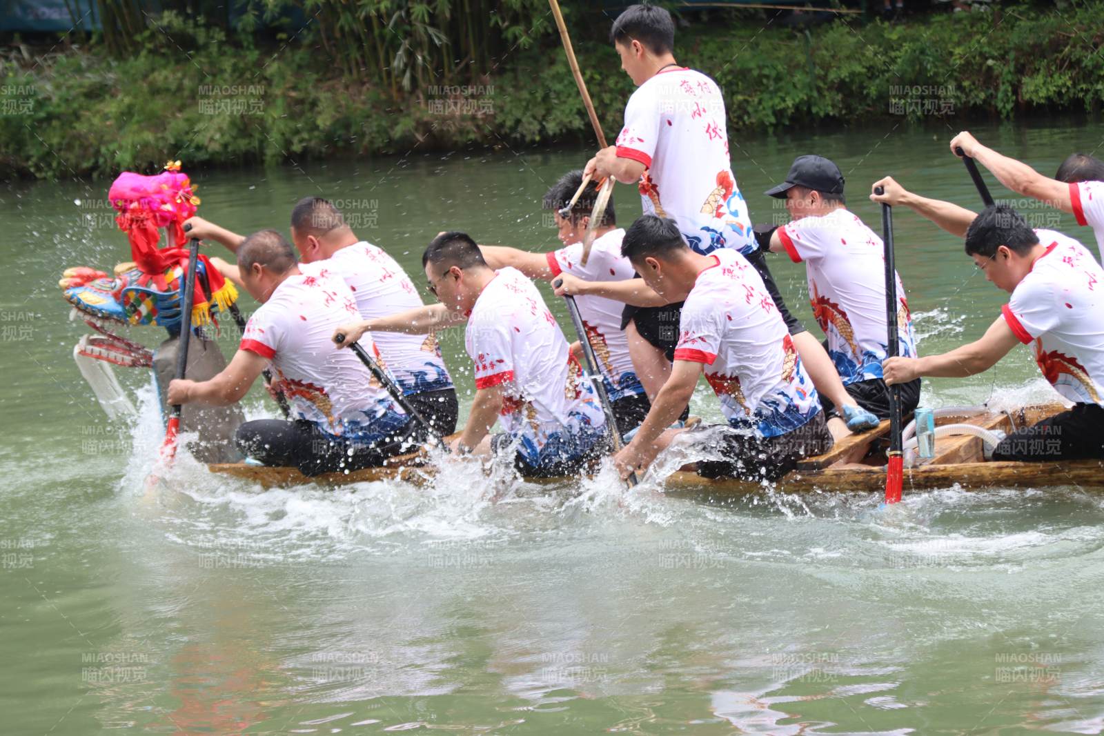 龙舟竞渡 齐心协力图片