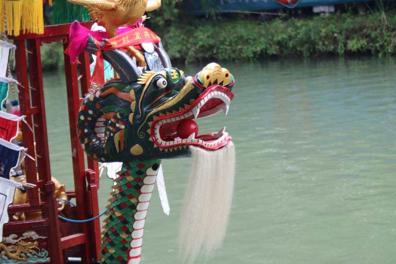 龙舟节的龙头装饰图片