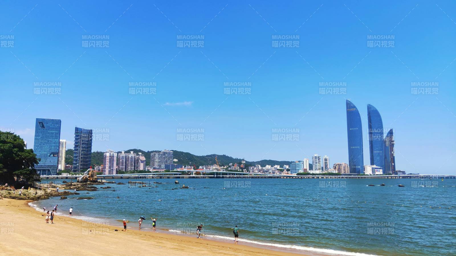 海滨城市风光无限好图片