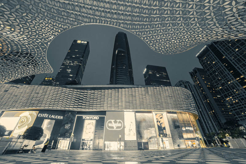 深圳卓悦中心现代都市商业中心夜景图片