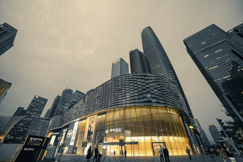 深圳卓悦中心现代都市建筑夜景图片