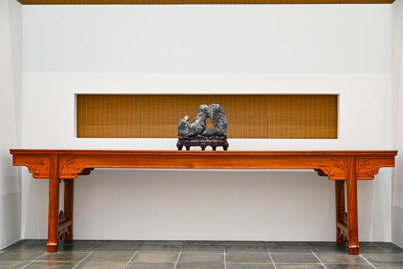 中式古典家具与摆件展示图片