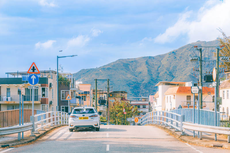 乡村小路 山景如画图片