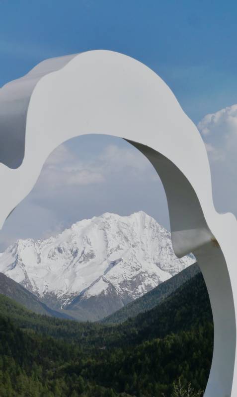 ［猫鼻梁观景台］雪山与雕塑的完美融合图片