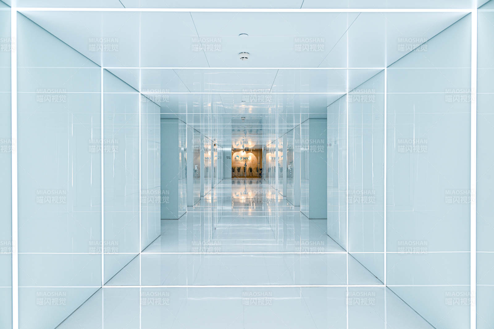 现代简约走廊设计图片