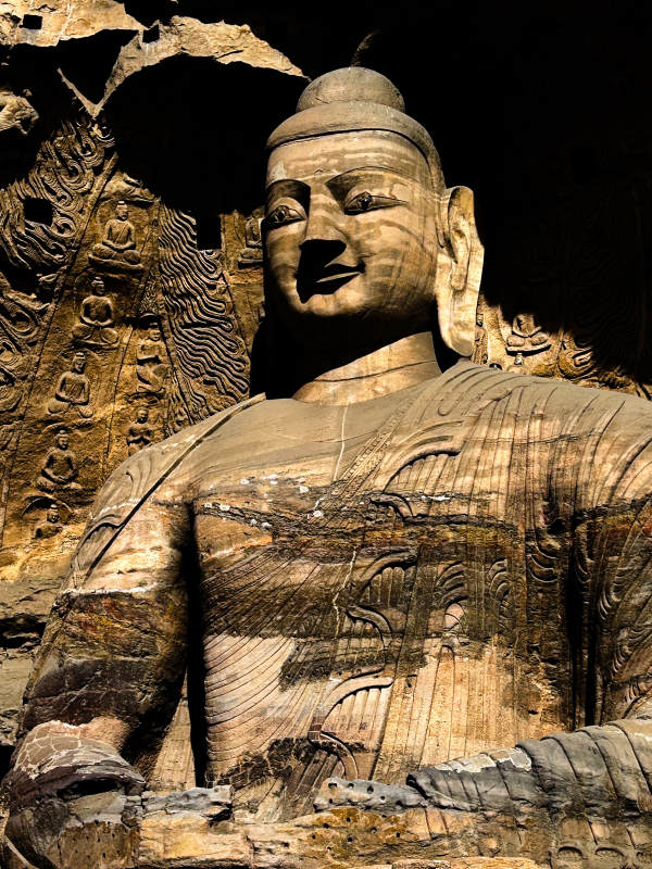 大佛雕像 庄严神圣图片