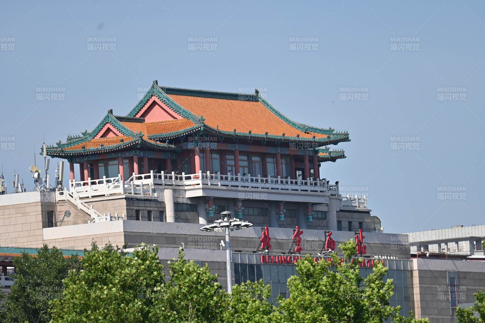 古建筑与现代城市的融合北京西站图片