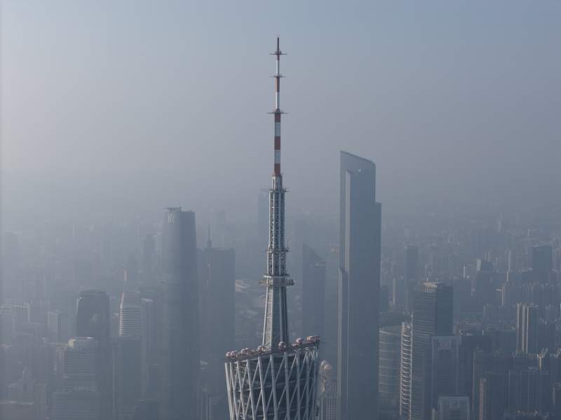 广州塔与城市天际线图片