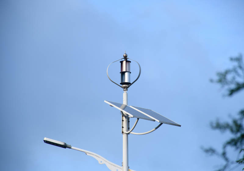 太阳能风能路灯系统图片