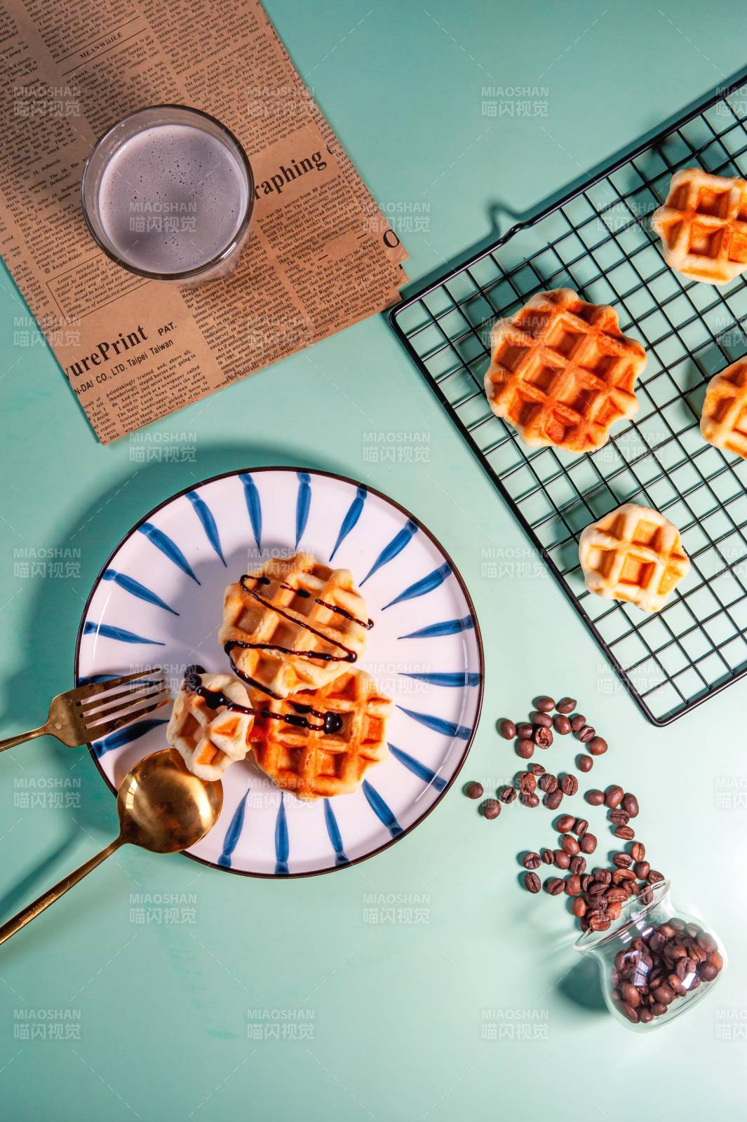 美味华夫饼与咖啡时光图片