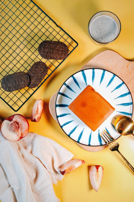 甜点与饮品的温馨时光图片