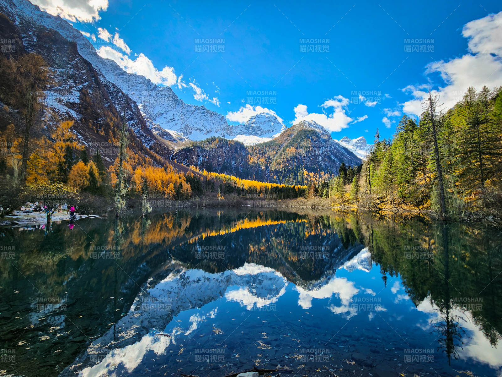 秋山映水 静谧如画 霸王山图片