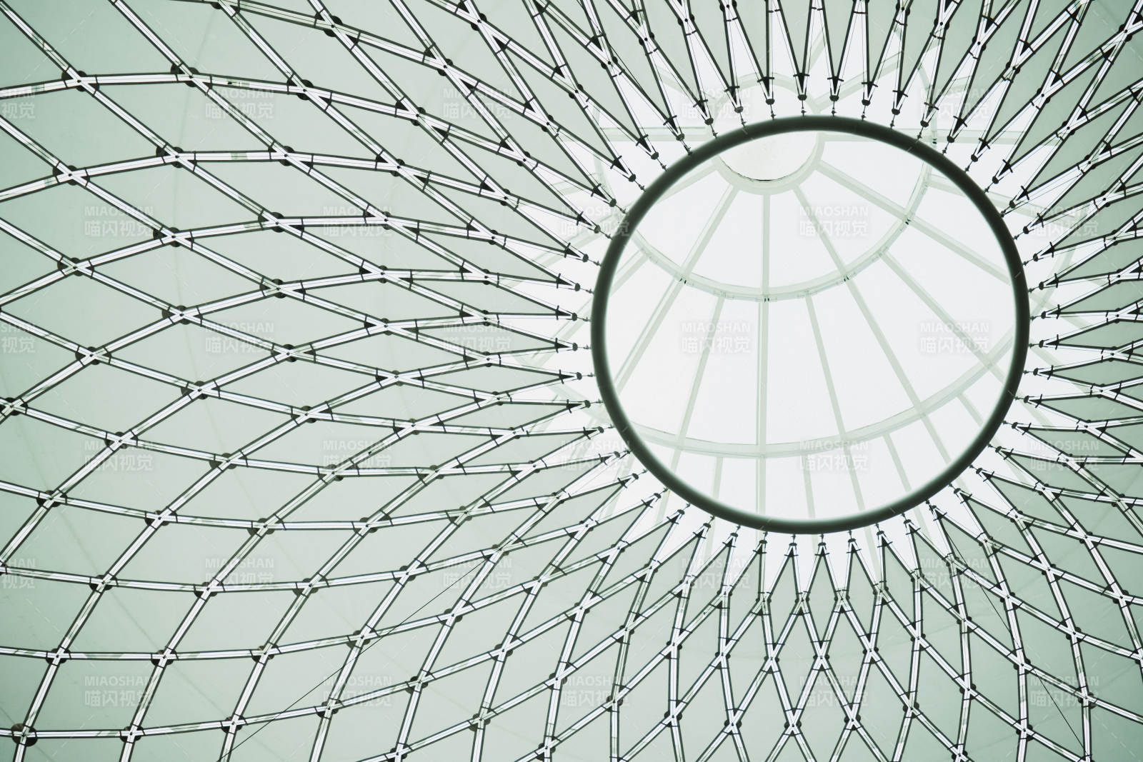 几何穹顶天窗图片
