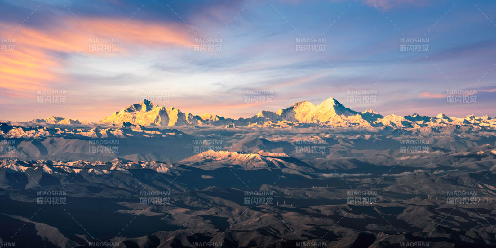 雪山日落 壮丽景色图片