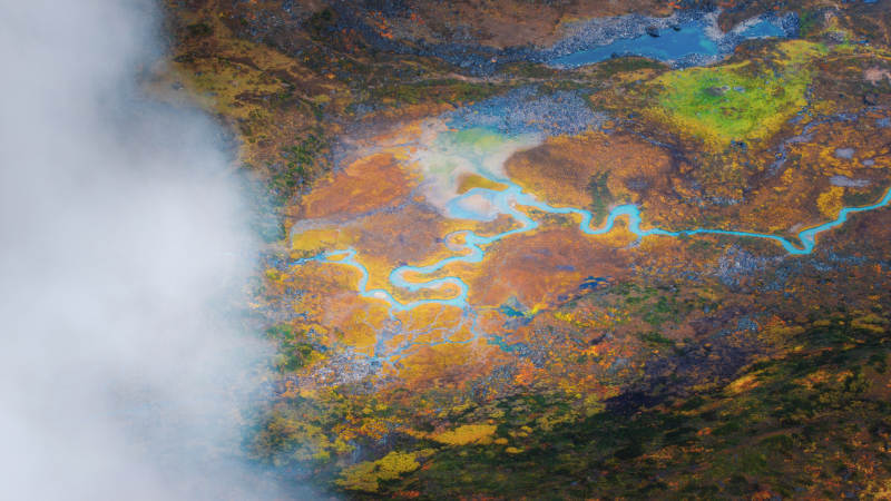 秋日湿地 云雾缭绕图片