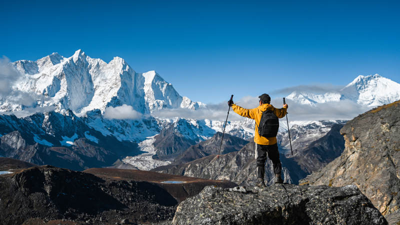 雪山之巅 勇者无畏图片