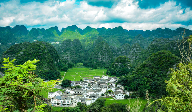 兴义万峰林图片