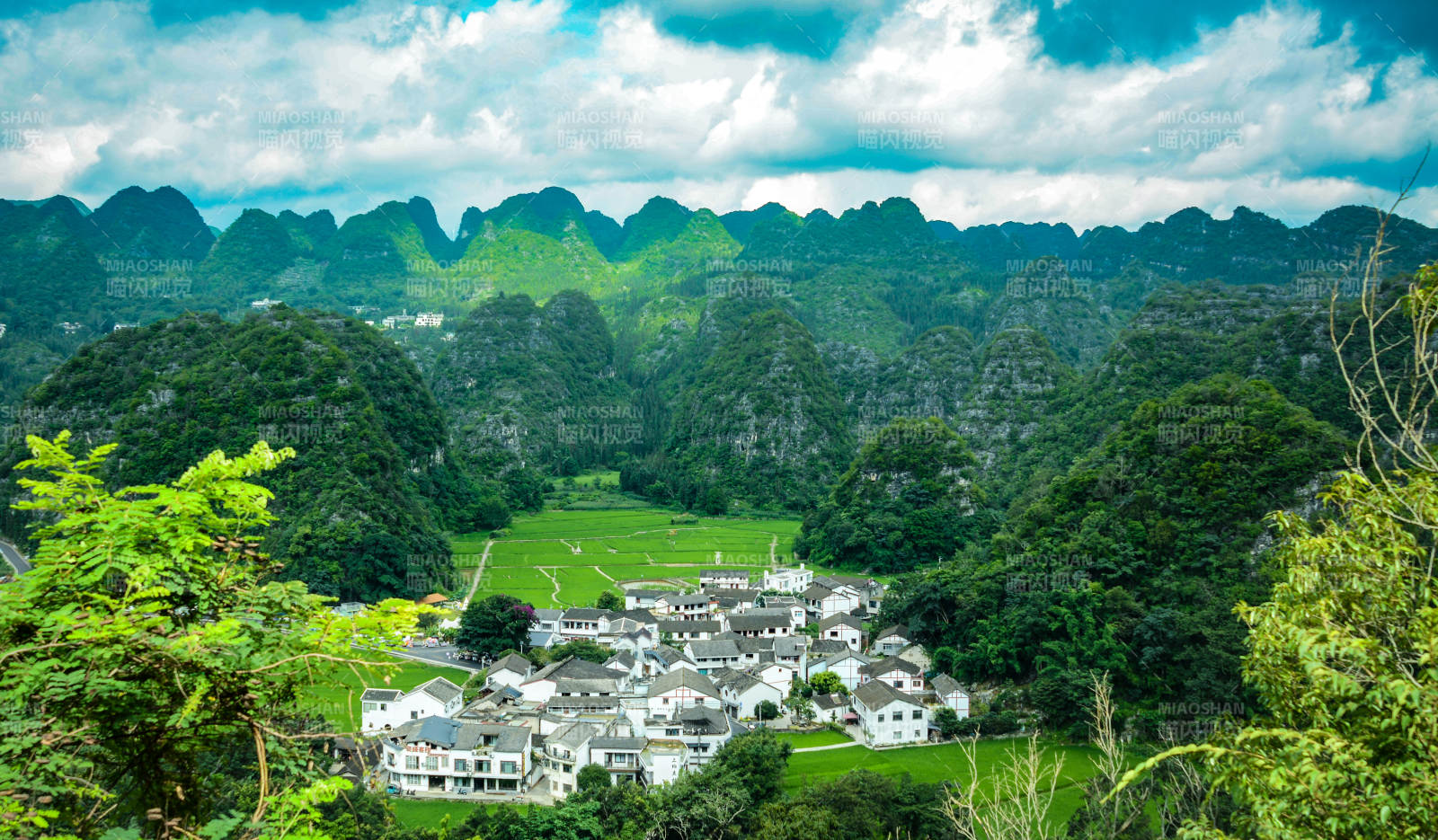 兴义万峰林图片