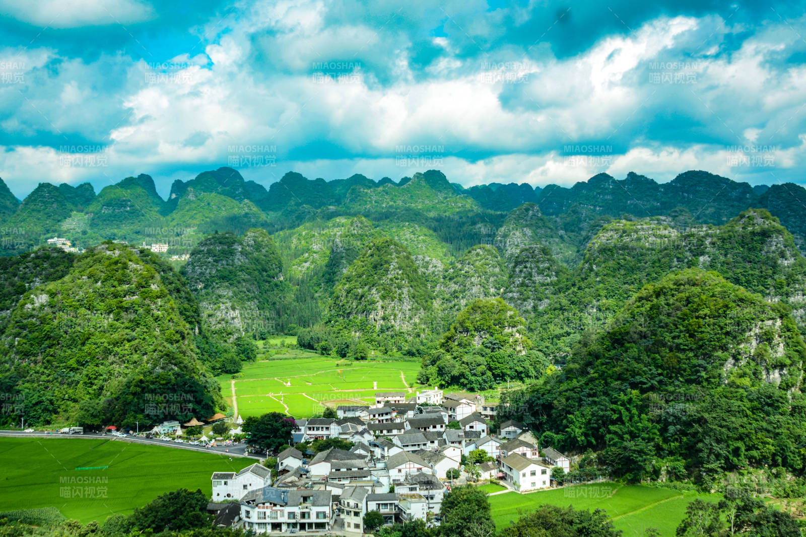 兴义万峰林图片