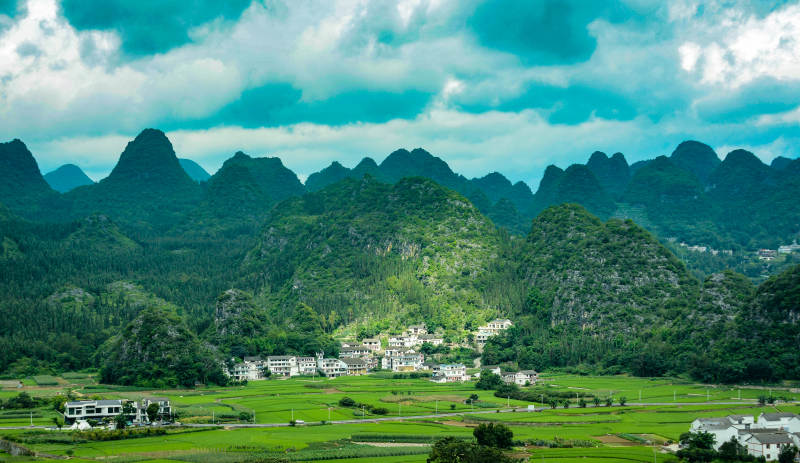 兴义万峰林图片