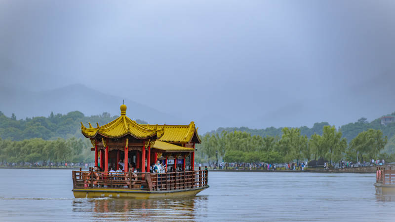 西湖游船 古典风情图片