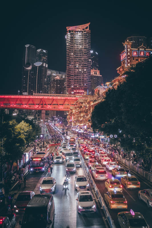 夜景城市交通繁忙景象图片