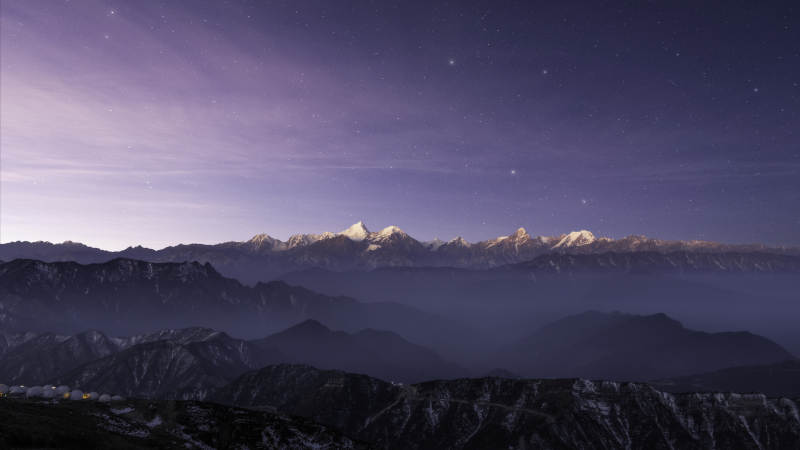雪山晨曦 星辉映照图片