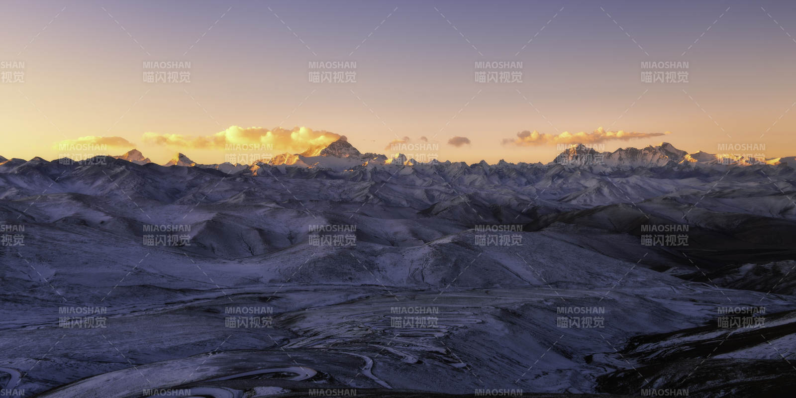 雪山日落 壮丽景色图片