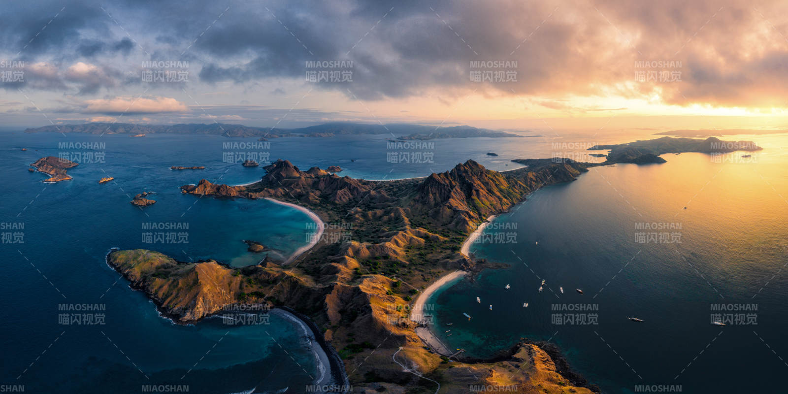 夕阳下的海岛风光图片