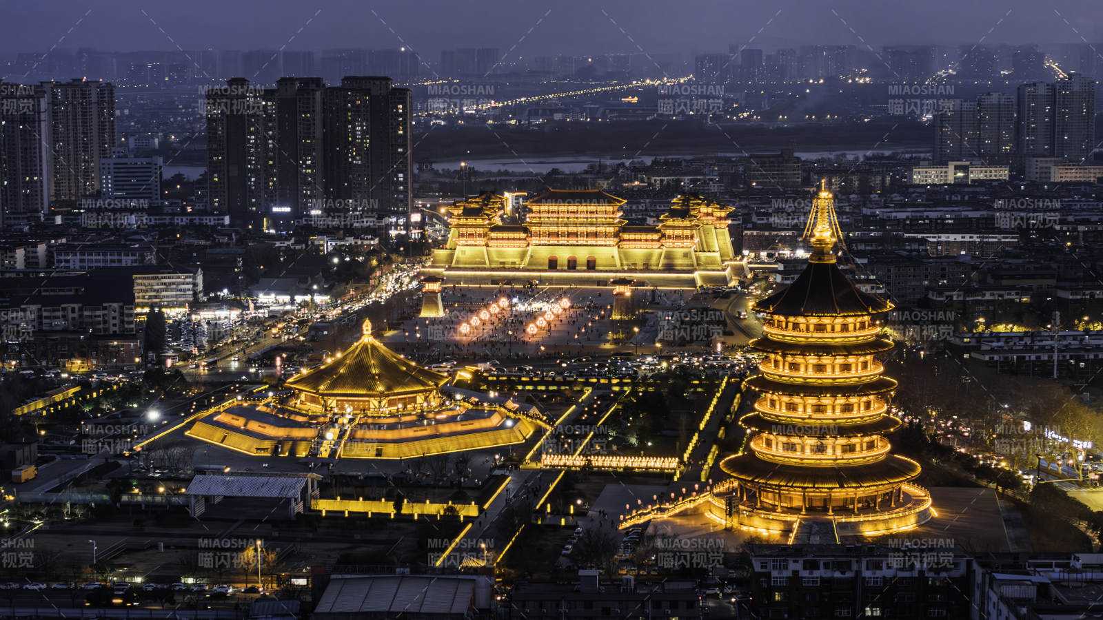 河南洛阳隋唐洛阳城天堂明堂夜景图片
