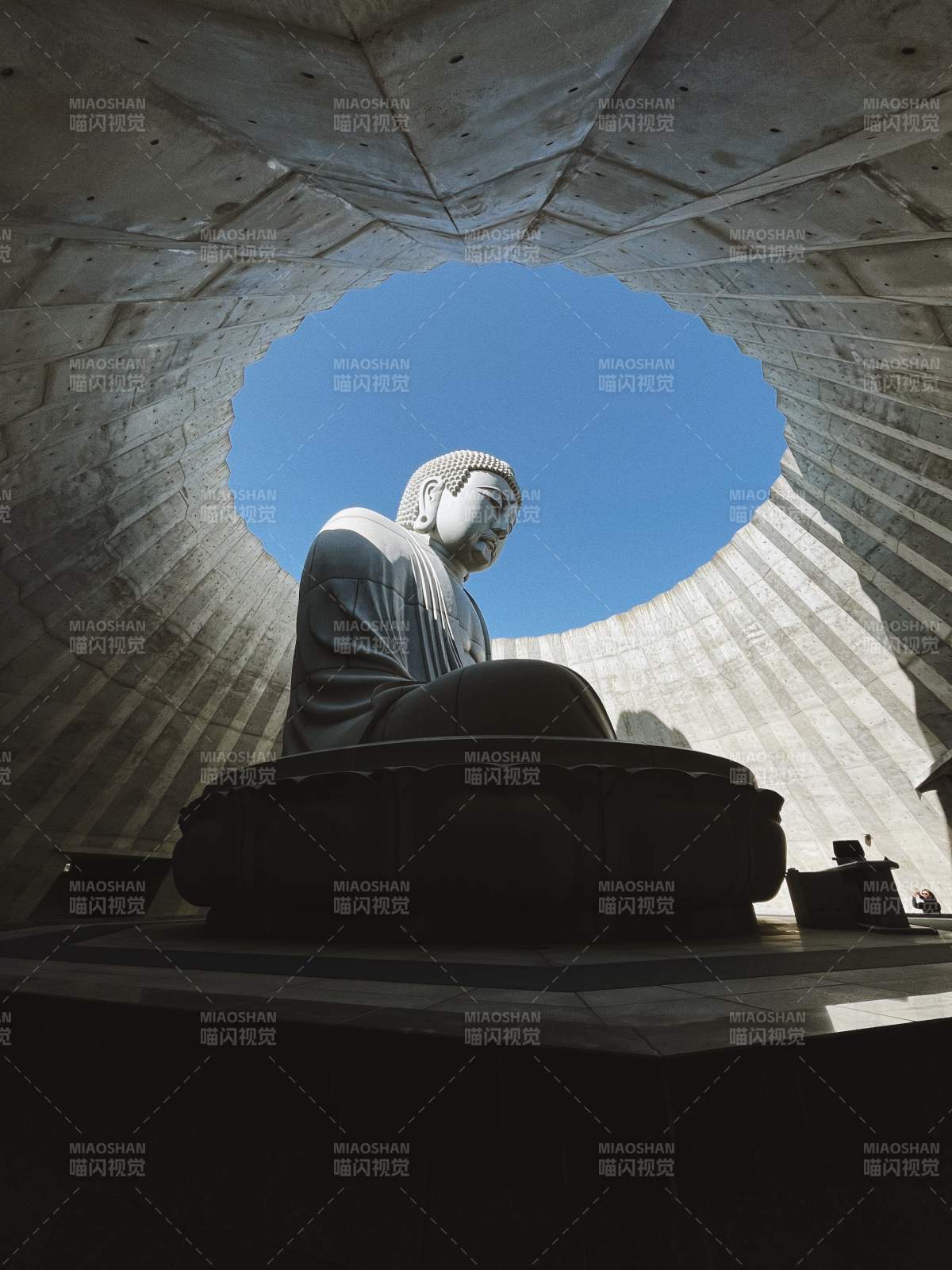 安藤忠雄-大佛头图片