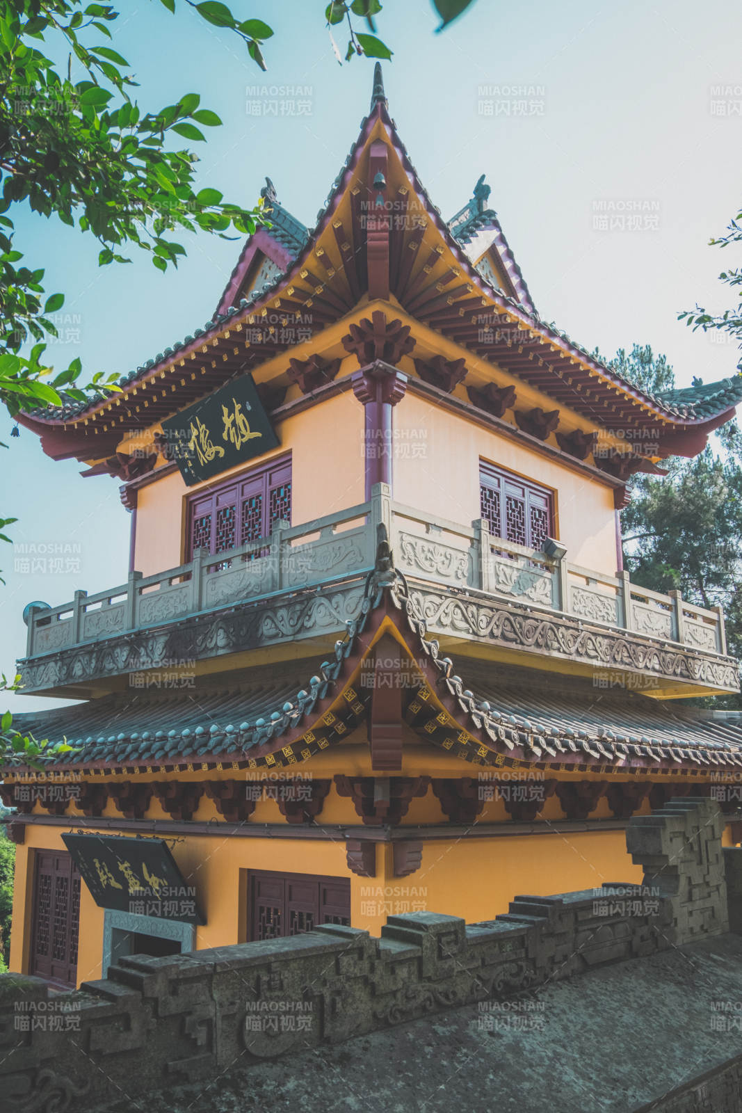 古塔晨曦 静谧之美图片