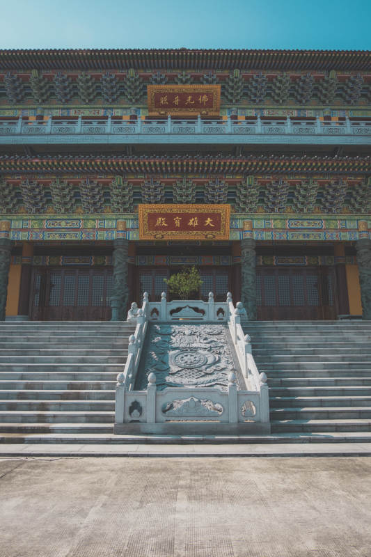 宏伟寺庙 庄严大殿图片