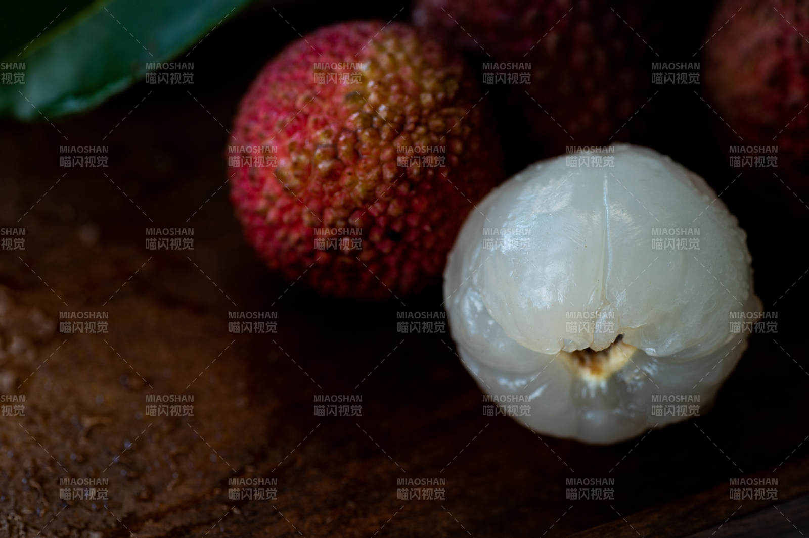 新鲜荔枝 甜美多汁图片
