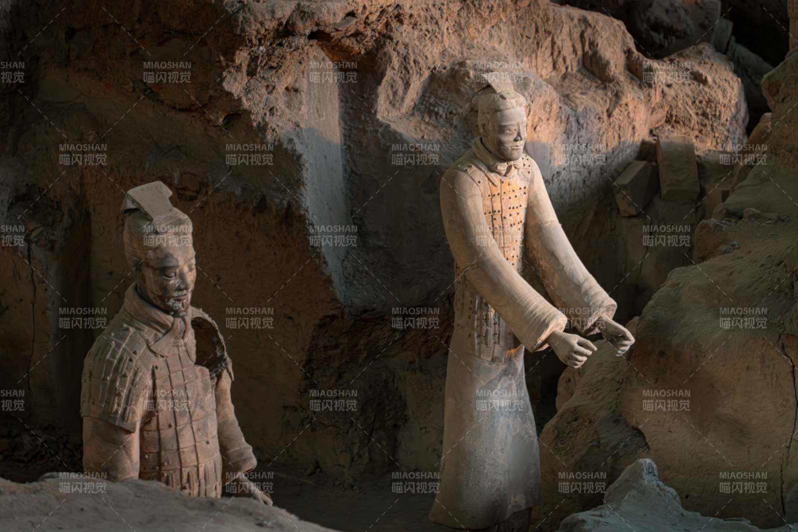 兵马俑遗址展示图片