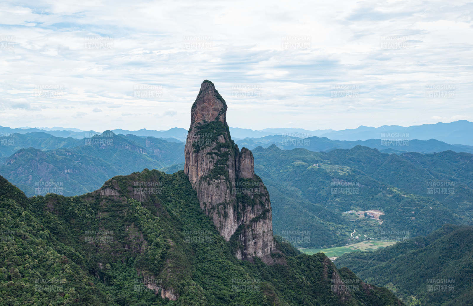 神仙居怪石图片