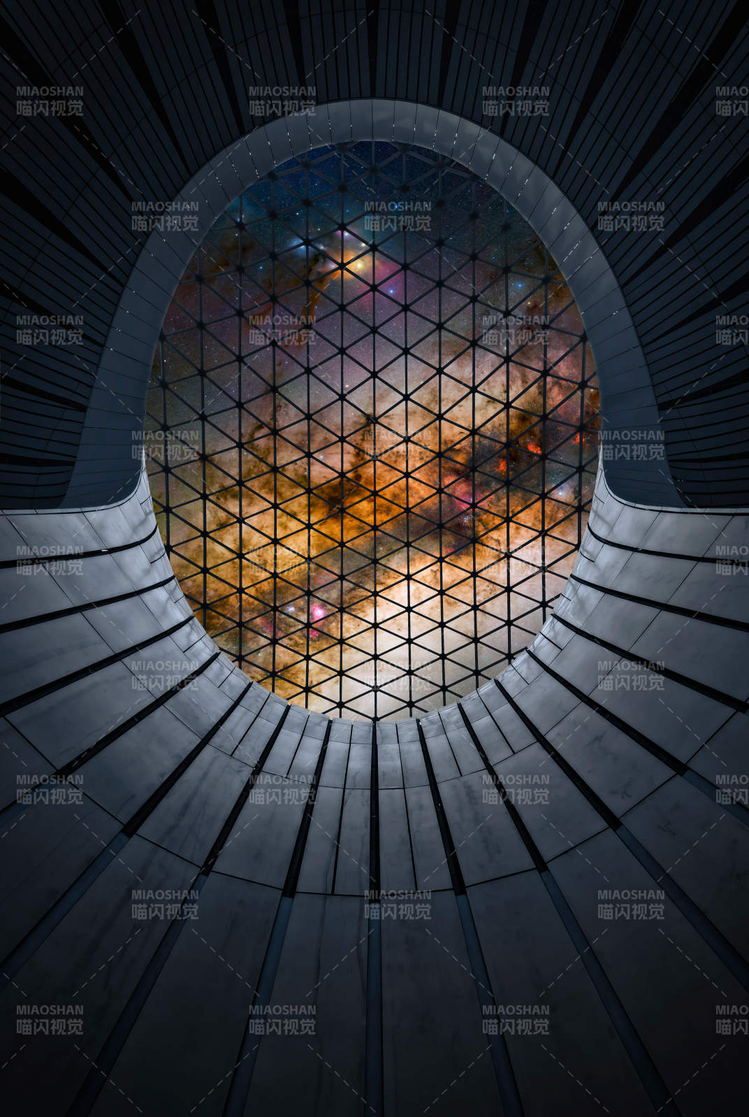 北京大兴机场穹顶 科技与宇宙的交汇图片