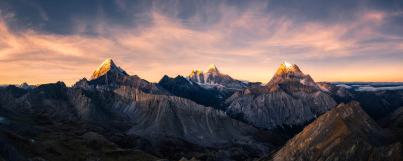雪山日落 壮丽景色图片