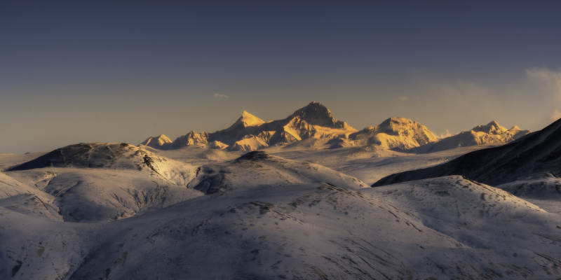 雪山日落 壮丽景色图片