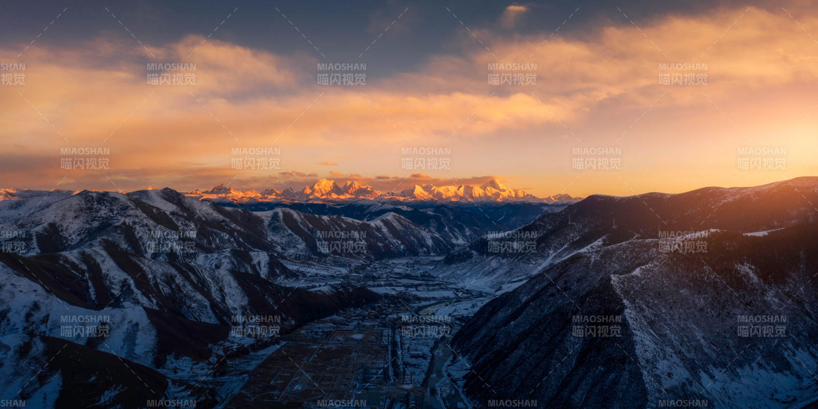 雪山落日 壮丽景色图片