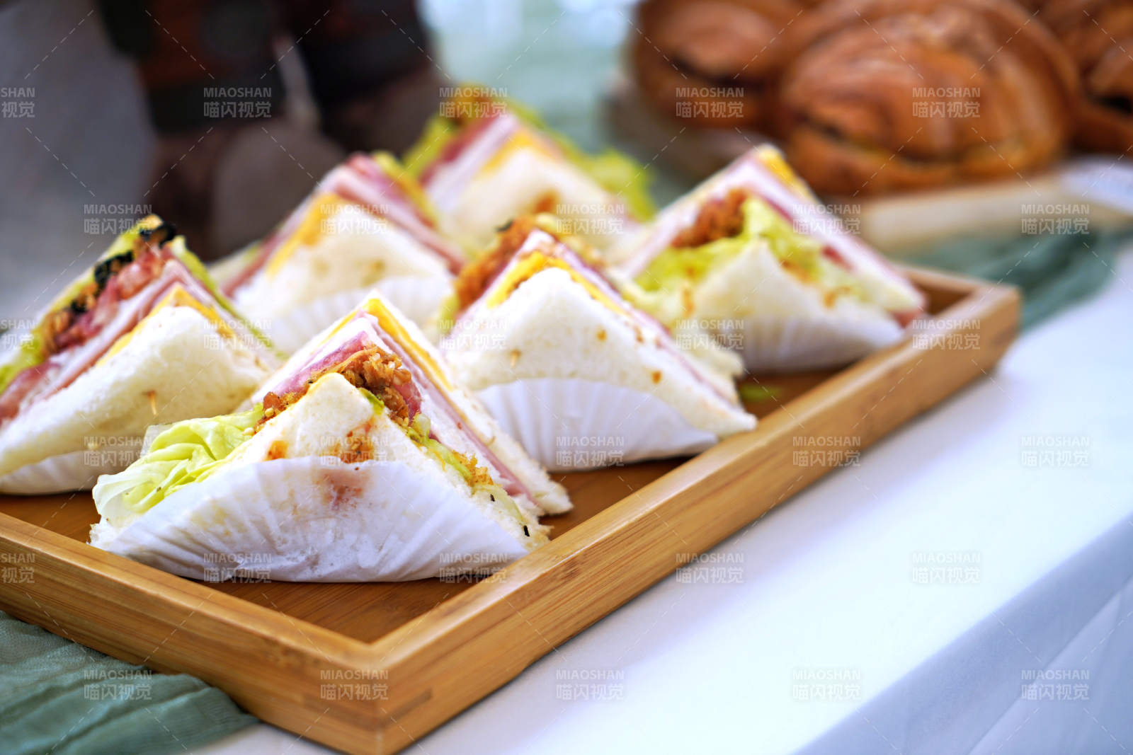 美味三明治拼盘图片