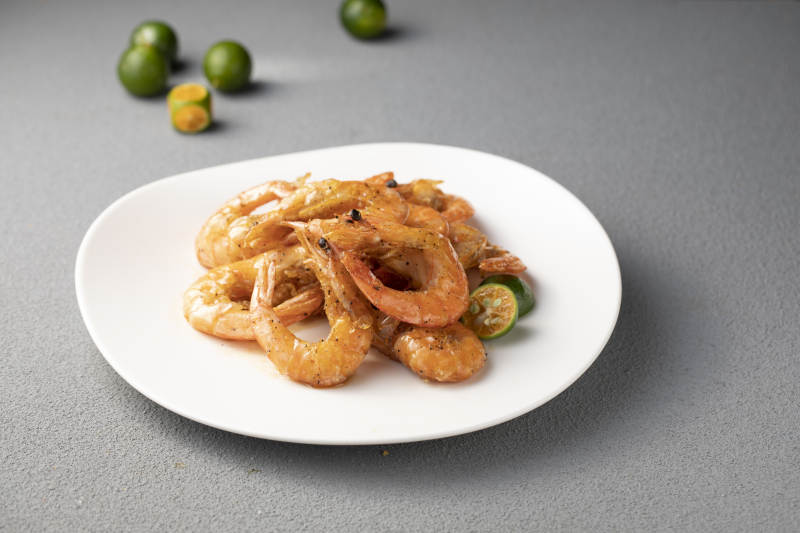 香煎虾配青柠图片