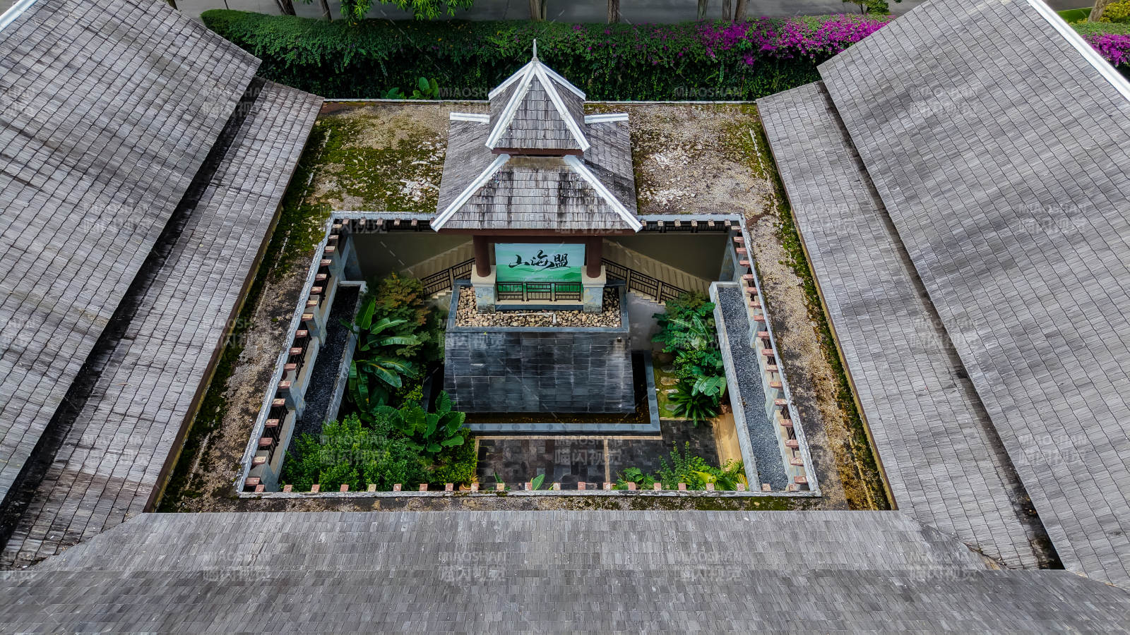 临沧天颐茶庄园庭院图片