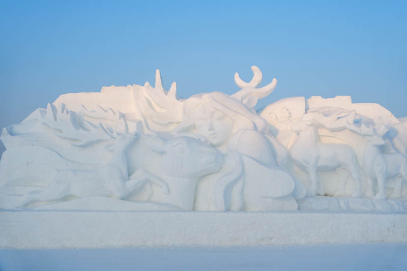 净月潭雪雕艺术 动物世界图片