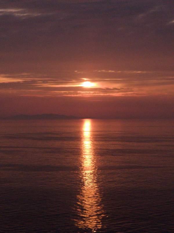 夕阳映海 光辉无限图片