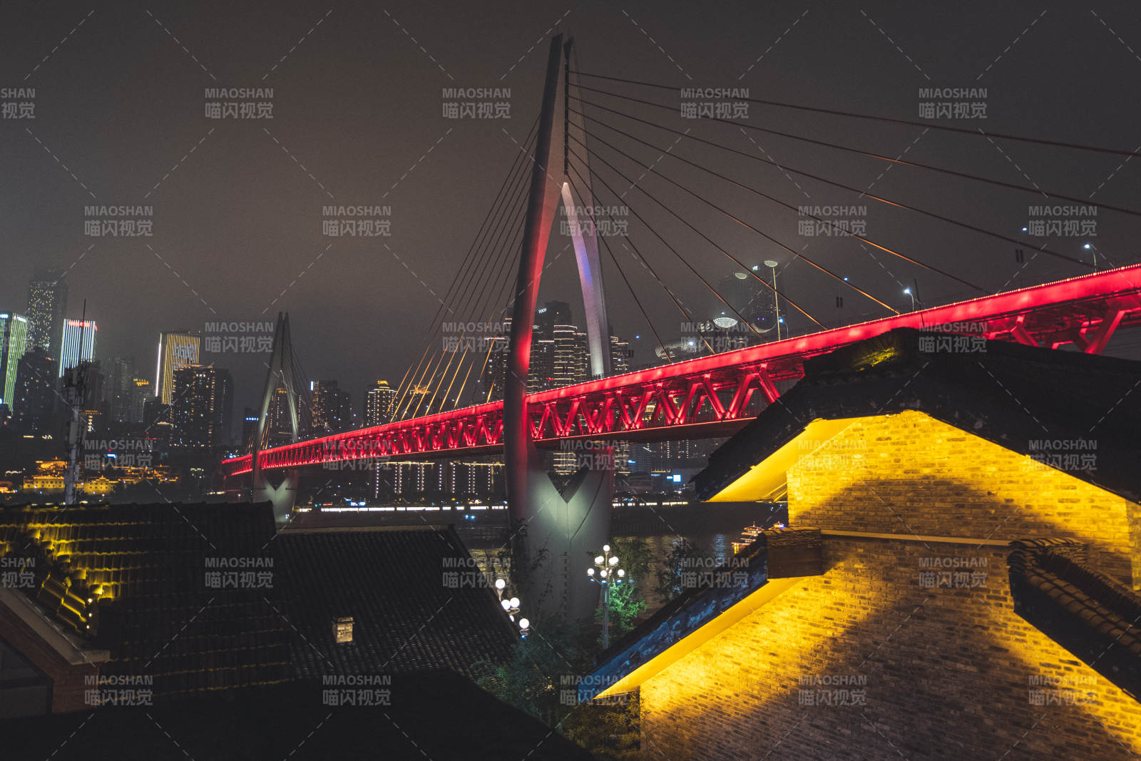 重庆东水门长江大桥图片