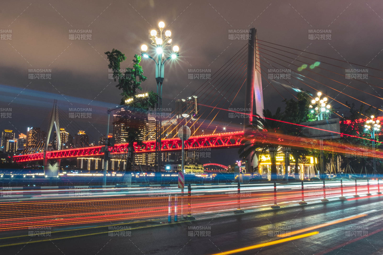 重庆东水门长江大桥图片