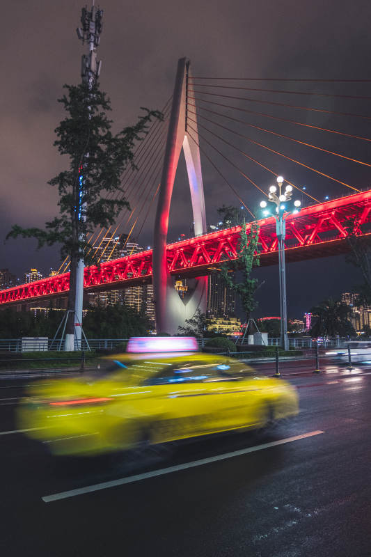 重庆东水门长江大桥图片