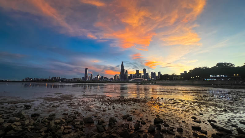 深圳湾人才公园晚霞图片