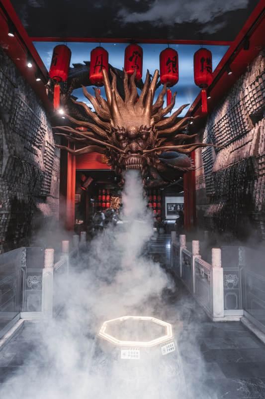 龙腾云雾 古韵仙境图片